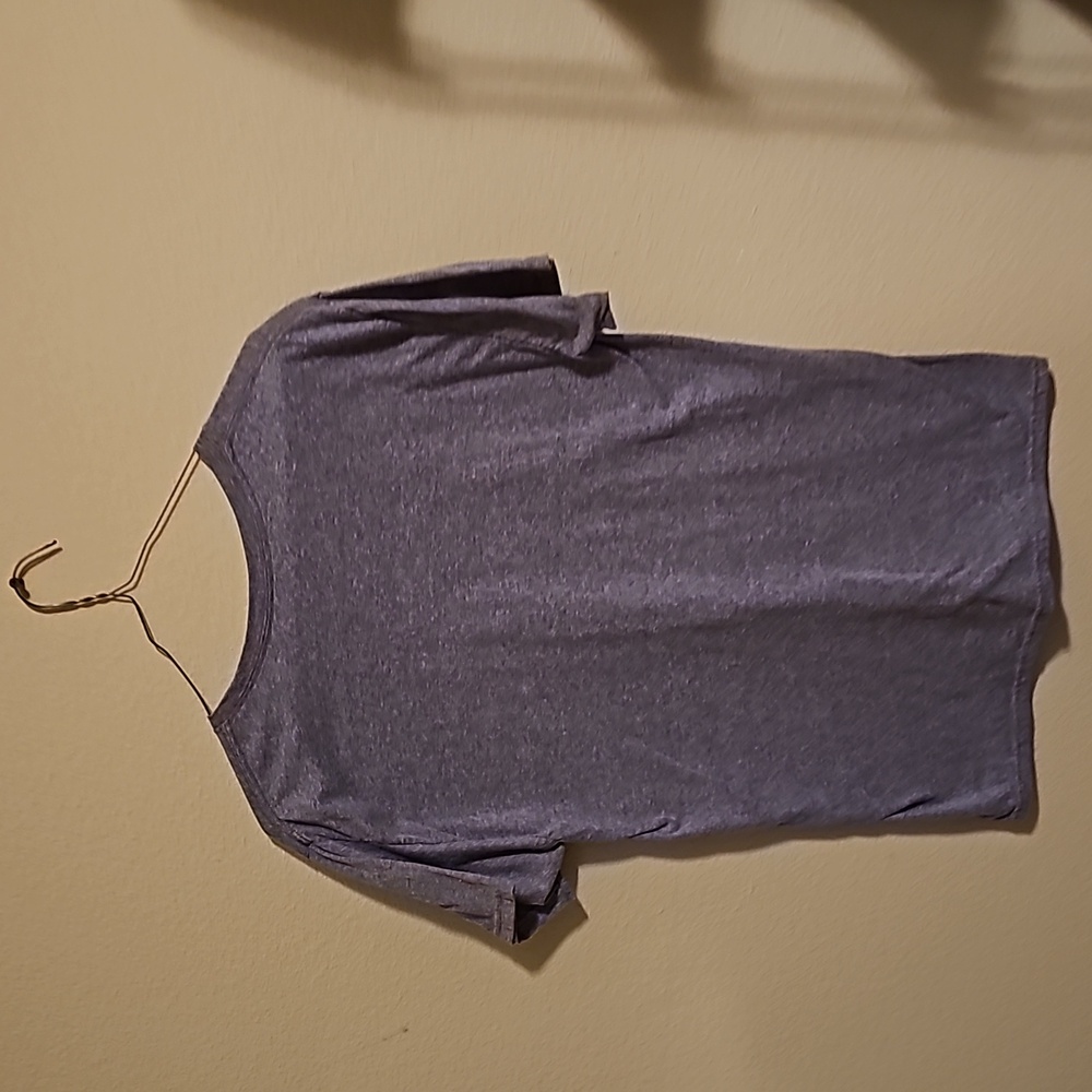 Shirts - Picture 3 of 3